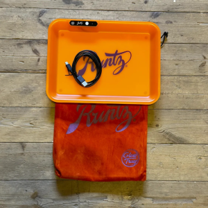 Tavita pentru rulat, Glow Tray x Runtz, 28 x 21.5 x 3cm